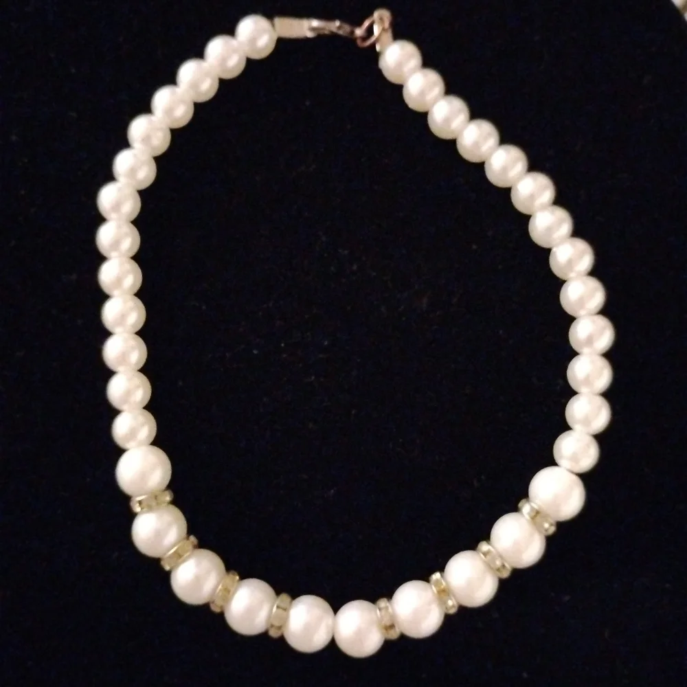 Elegant Faux Pearl Necklace with Silver Accents and Rhinestones Length 6' Girls'